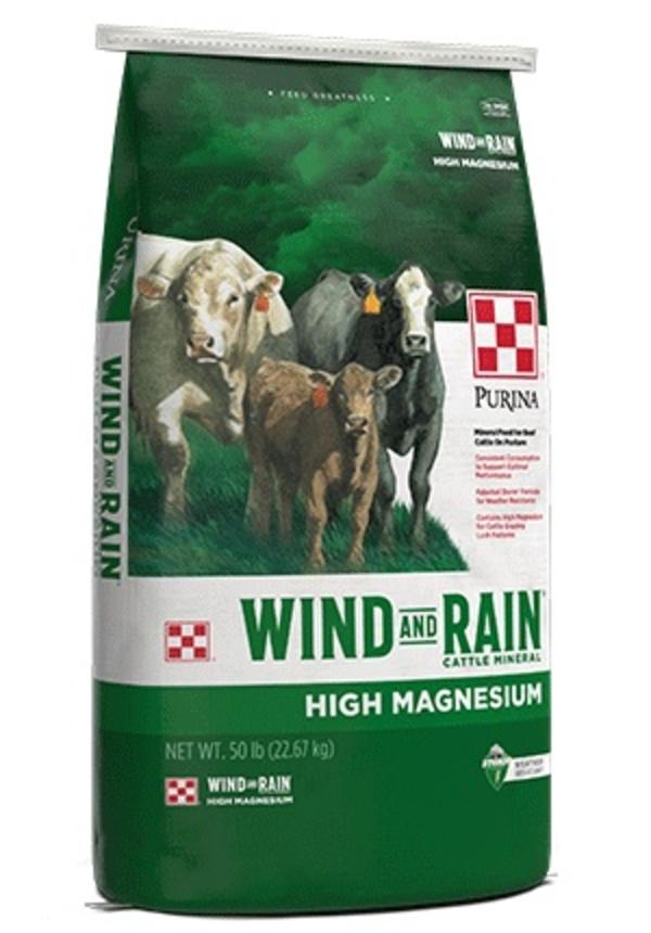 Purina_WindandRain_HiMag_3-4_Left-rs