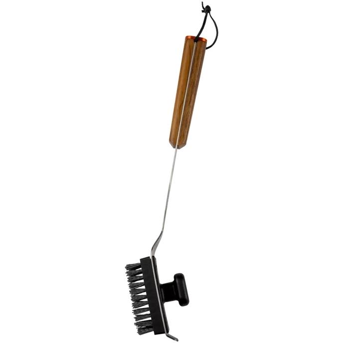 content/products/traeger-bbq-cleaning-brush-studio-side