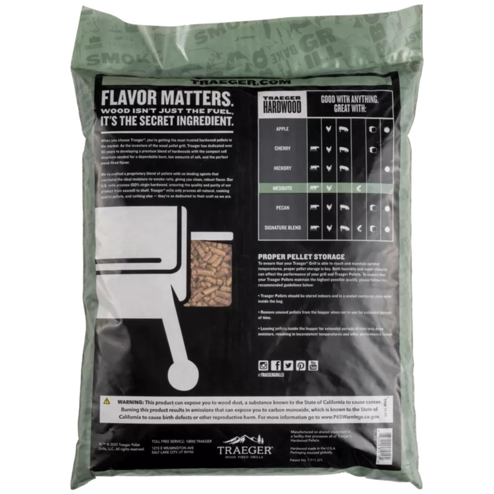 traeger-new-mesquite-pellets-pour