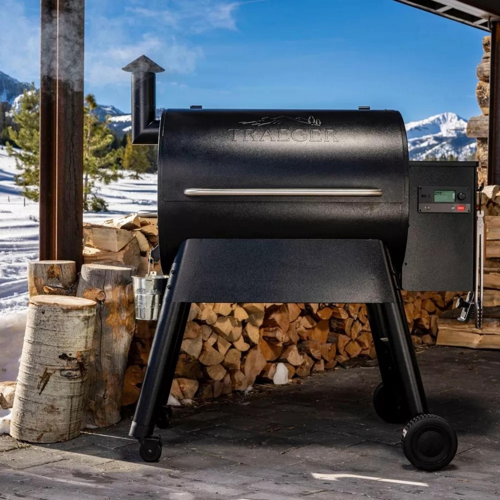 traeger-pro-780-winter-lifestyle