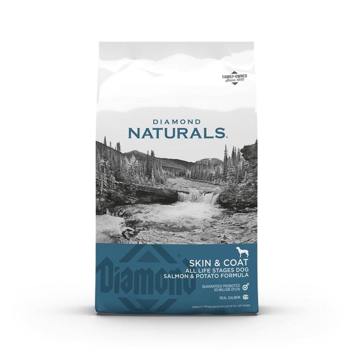 content/products/diamond-naturals-skin-coat-all-life-stages-salmon-potato-dog-food-bag-front-101520