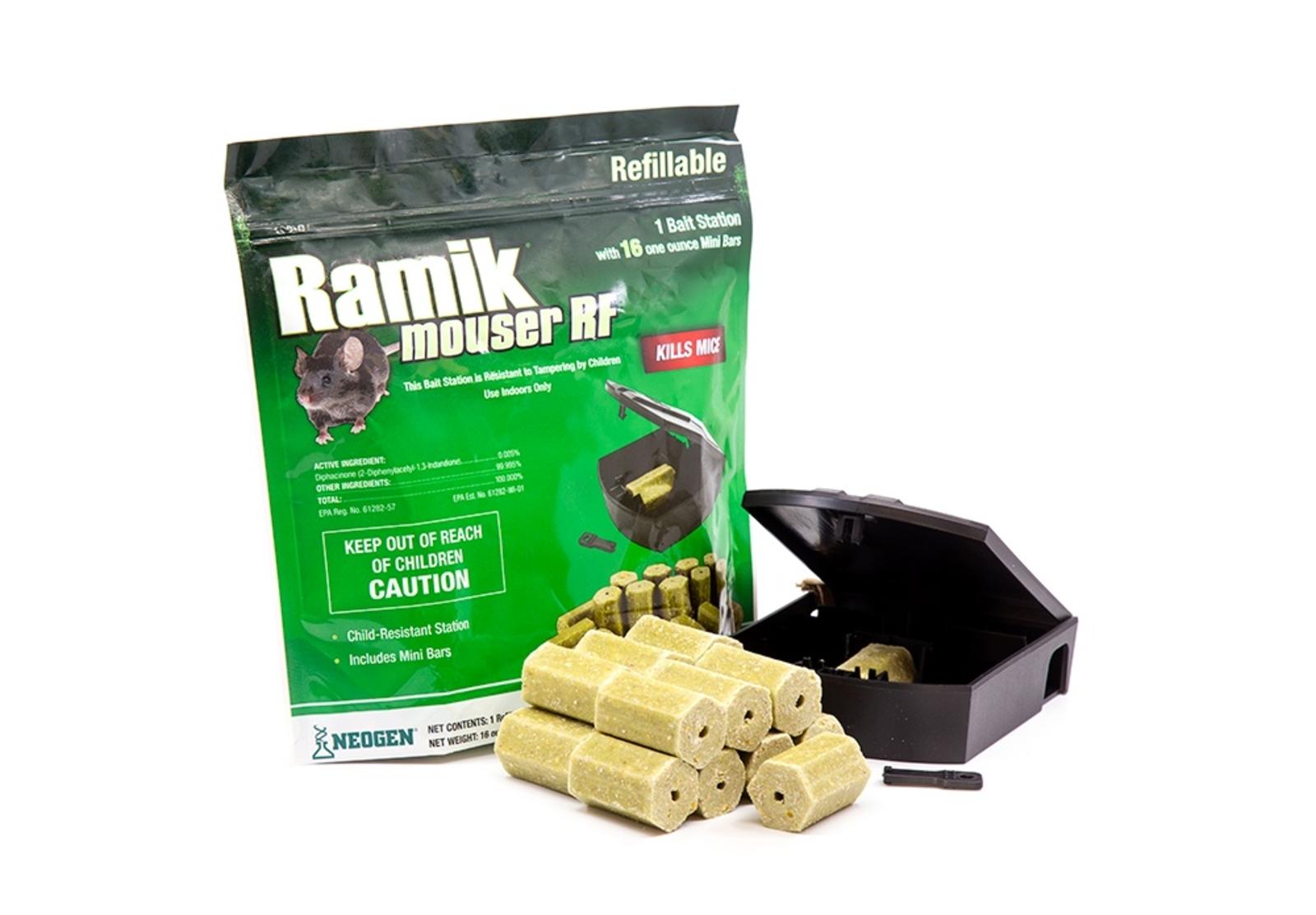 000900_023626017207_bait-station-ramik-refillable-pouch-16ct_3