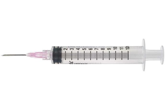 content/products/SYRINGE 12CC W18GX1 NEEDLE 3 PK