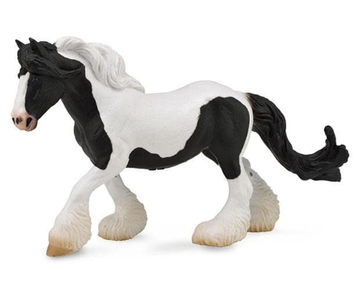 black-white-piebald-gypsy-mare-model-breyer-299844_620x499