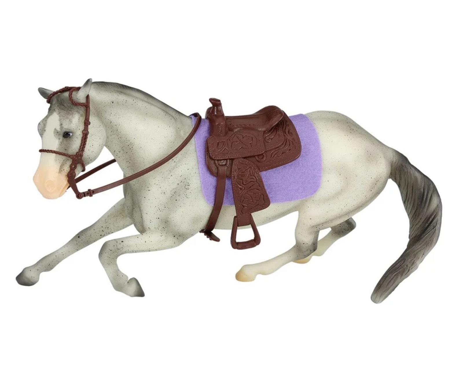 barrel-racing-set-model-breyer-235756_870x700