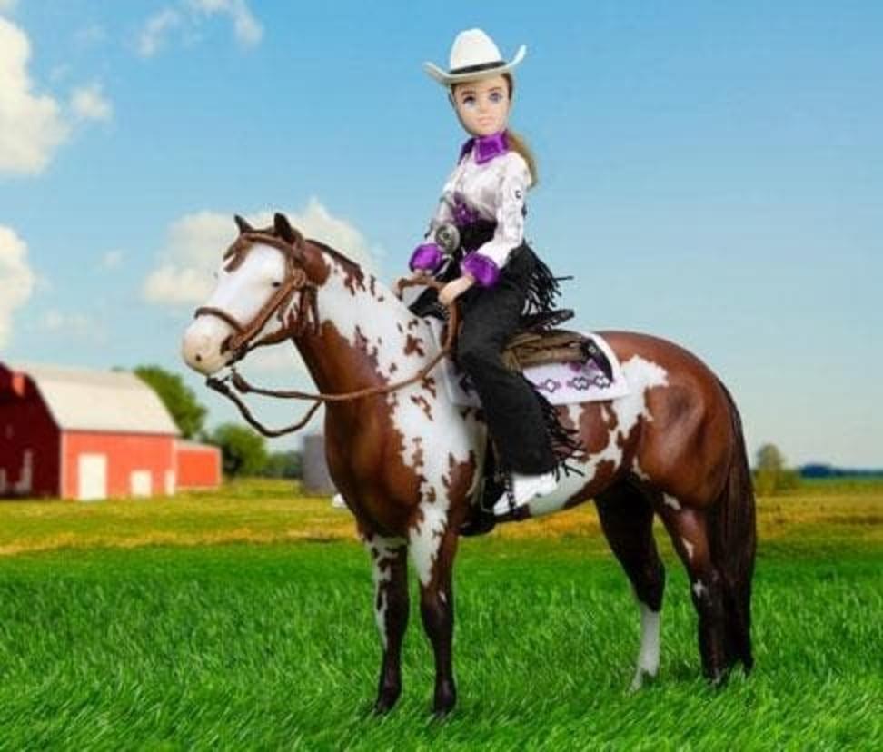 cimarron-western-pleasure-saddle-model-breyer-138906_486x414