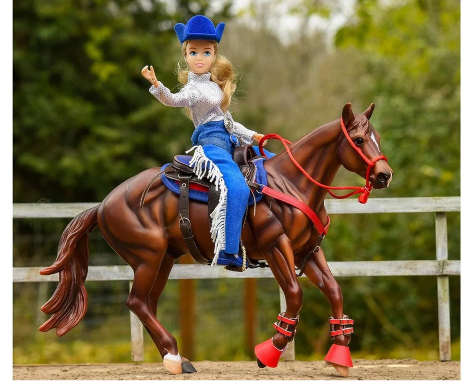 cowgirl-cassidy-model-breyer-426745_870x700