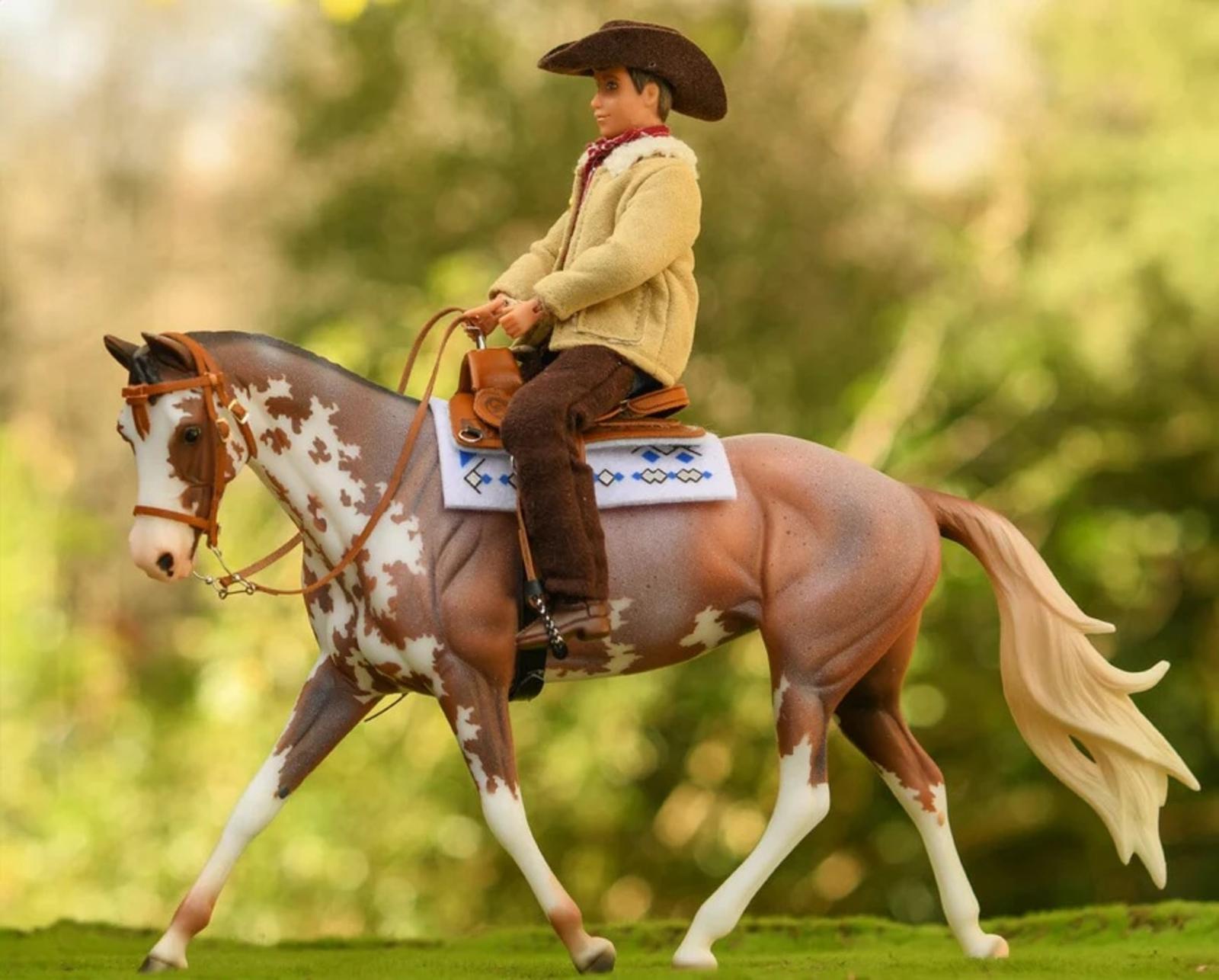 cowboy-bryce-model-breyer-380565_870x700