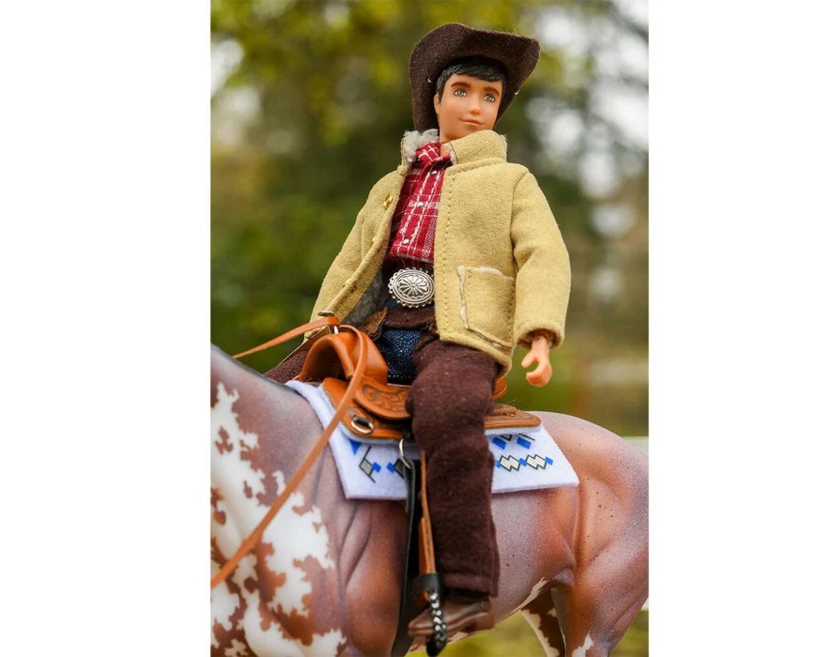 cowboy-bryce-model-breyer-823387_870x700