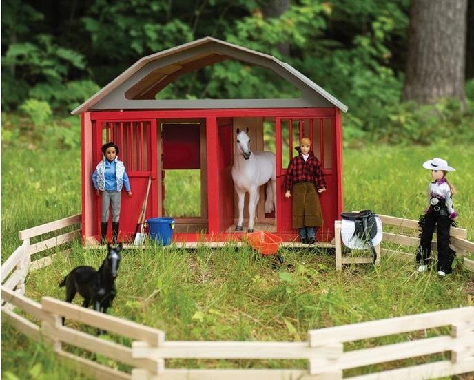 content/products/two-stall-barn-model-breyer-758511_870x700