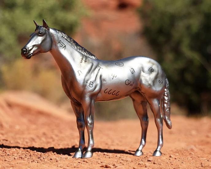 content/products/aqha-85th-anniversary-best-remuda-model-model-breyer-628938_870x700