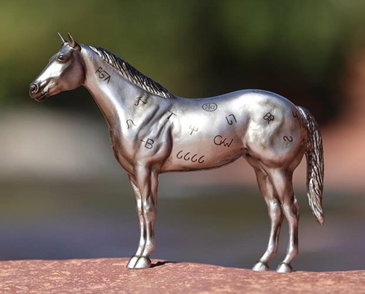 aqha-85th-anniversary-best-remuda-model-breyer-778142_620x499