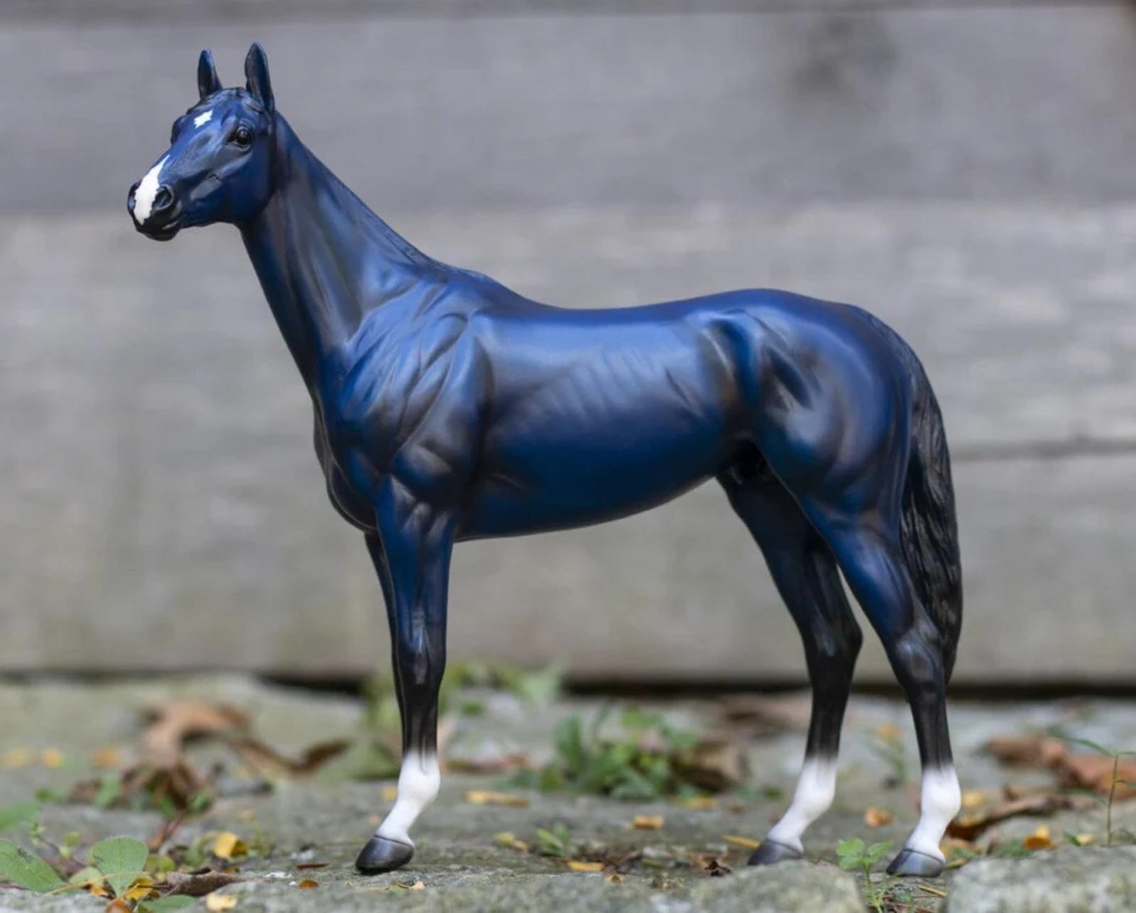 big-lex-decorator-thoroughbred-model-breyer-557956_870x700