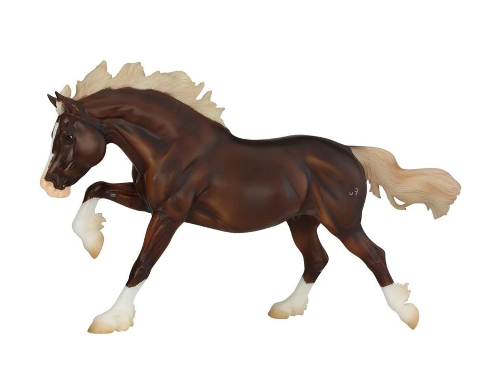 surfers-riptide-chincoteague-pony-model-breyer-908639_870x700