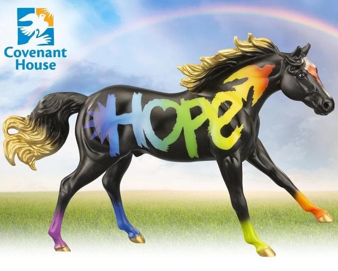 content/products/hope-2021-horse-of-the-year-retired-804617_857x689