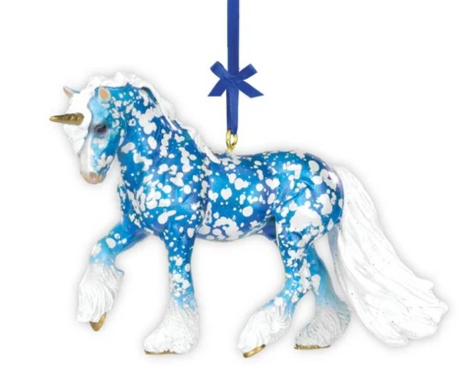 eira-unicorn-ornament-model-breyer-939804_480x480